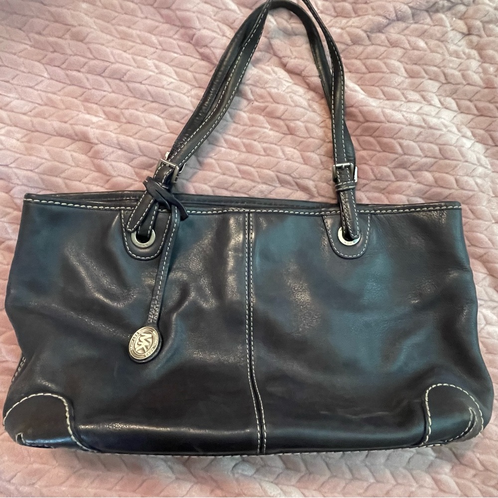 Vintage Michael Kors leather bag, Navy Blue, GUC